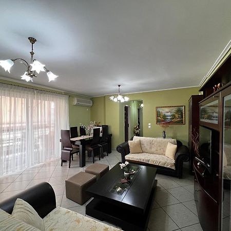 Premium Apartment In Халкида Экстерьер фото
